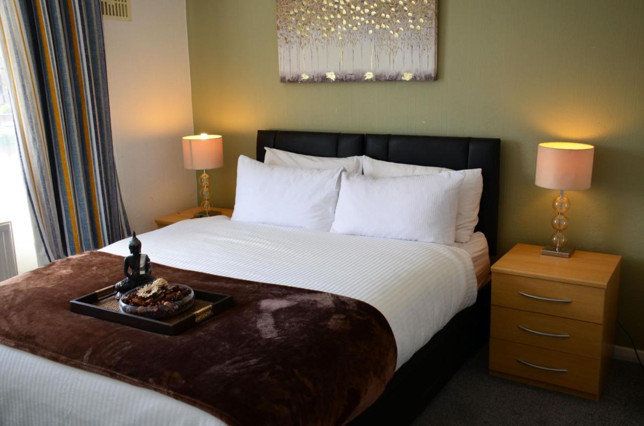 Sm Dreams Unlimited Serviced Accommodation- Stanwell-Staines-Heathrow Eksteriør billede