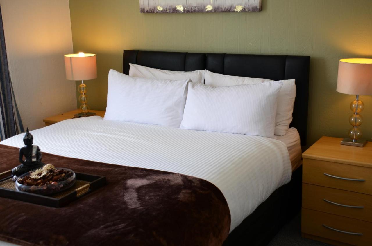 Sm Dreams Unlimited Serviced Accommodation- Stanwell-Staines-Heathrow Eksteriør billede